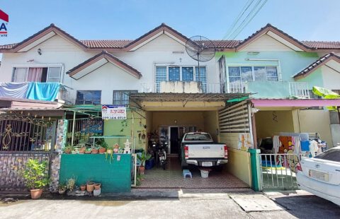 ขายด่วน ทาว์นเฮาส์ 2ชั้น มบ.อีสเทิร์นแลนด์ เดอะพลัส  ถนนไร่กล้วย-นาพร้าว ต.สุรศักดิ์ อ.ศรีราชา จ.ชลบุรี