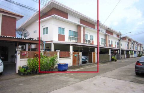 📣📣📣 Vายทาวน์โฮม​ 2​ ชั้น​ 🌿หลังริม​ มีพื้นทีืด้านข้าง​ หมู่บ้านศรีพูนสุข2​ ต.บึง​ อ.ศรีราชา​ จ.ชลบุรี