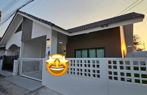 #ขายบ้านชั้นเดียว #ขายทาวน์เฮ้าส์ชั้นเดียว พัทยา #รีโนเวทใหม่พร้อมเข้าอยู่ มีพื้นที่ด้านข้าง