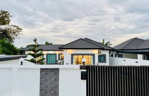 #บ้านพูลวิลล่าพัทยา #หมู่บ้านรัตนากรวิลเลจ18