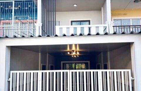 🎗#ลดราคาพิเศษ🎗#หมู่บ้านอีสแลนด์แอนด์เฮ้าส์