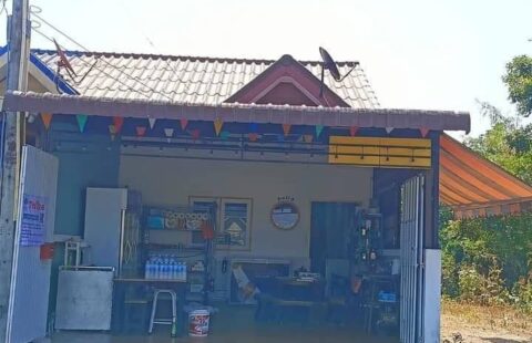 #ขายทาวน์เฮ้าส์ชั้นเดียว #ปลวกแดง **#ค้าขาย ได้  เนื้อที่ 36.9 ตารางวา #หลังมุม