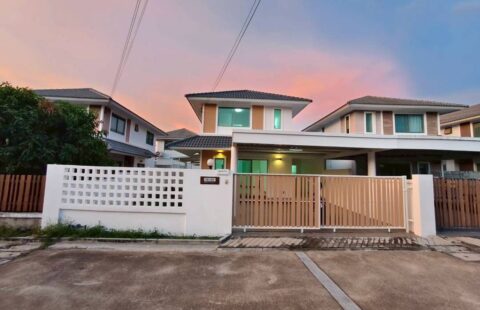 K#updateหน้างานบ้านรีโนเวท พร้อมเปิดขาย #ไลฟ์การ์เด้นโฮมโรงโป๊ะตะะคียนเตี้ย ใครตามหาบ้านเดี่ยวสไตลด์บ้านแฝดโมเดิร์น #ต่อเติมพร้อมอยู่ #รีโนเวทใหม่ โครงการปิด สังคมคุณภาพ รปภ24ชมจ้า ต้องนี่เลย