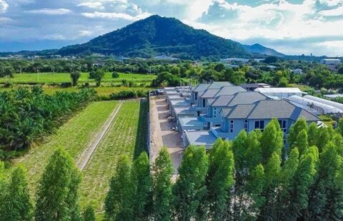 #บ้านพูลวิลล่า #ของขวัญวันพิเศษ #บ้านใกล้ทะเล