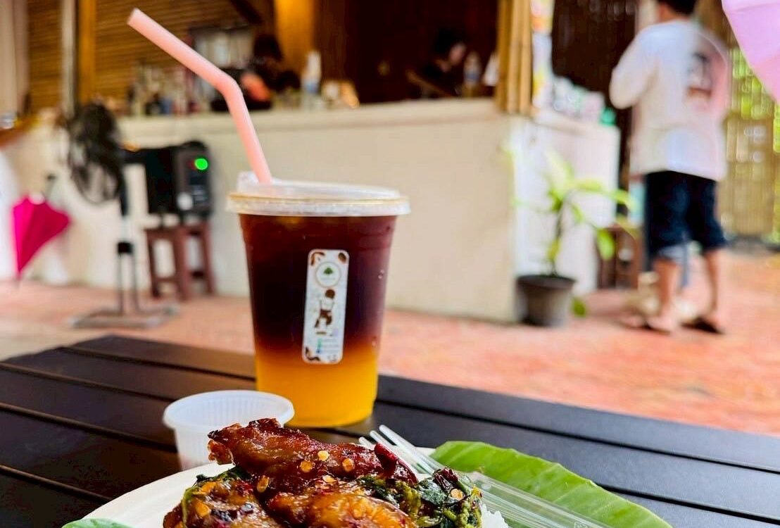 ม่วนใจ๋ คาเฟ่ ๑ห้วยท่าไทร