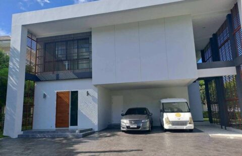 โครงการ Baan Talay เป็น #หมู่บ้านที่อยู่ติดกับทะเล และ ติดกับถนนสุขุมวิทตรงข้ามกับสวนนงนุช Nooch Garden Pattaya