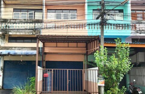 📣📣 #ขายอาคารพาณิชย์2ชั้นครึ่ง🏫 A(7/09/68.) ติดถนนทำเลทอง อยู่อาศัย-ค้าขายได้