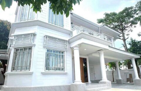 Horizon Garden Blue Retreat หรูหรา โดดเด่น มีระดับใจกลางเมือง  พัทยาเหนือ