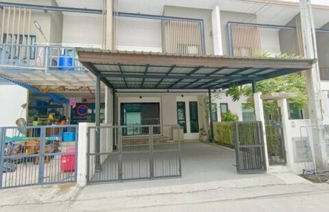 🏠🏘️ #ให้เช่าทาวน์โฮม2ชั้นศรีราชา  ฝั่งสวนเสือ #หมู่บ้านสวนเสือปาล์มฮิลล์  #ติดถนนหลัก ให้เช่าพร้อมเฟอร์นิเจอร์ 🛏️🛋️🪑 A(14/06/69)